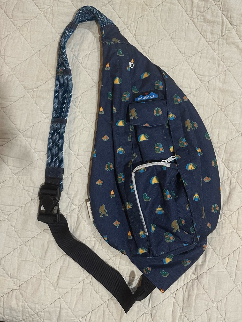 Kavu Navy Bigfoot Camping Print Sling Rope Backpack